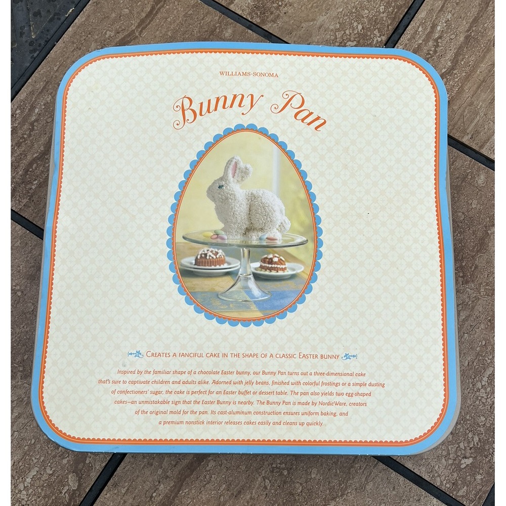 Williams Sonoma Bunny Cake Pan Chocolate Mold Easter Egg Bunny Rabbit